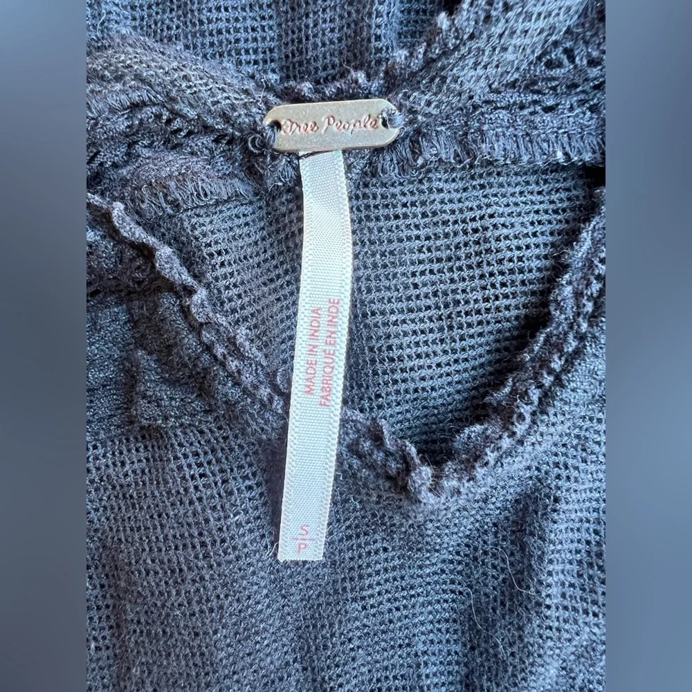 FREE PEOPLE Berlin Black Mesh Long-Sleeved Mini Dress Boho Lace Size S - Picture 5 of 8